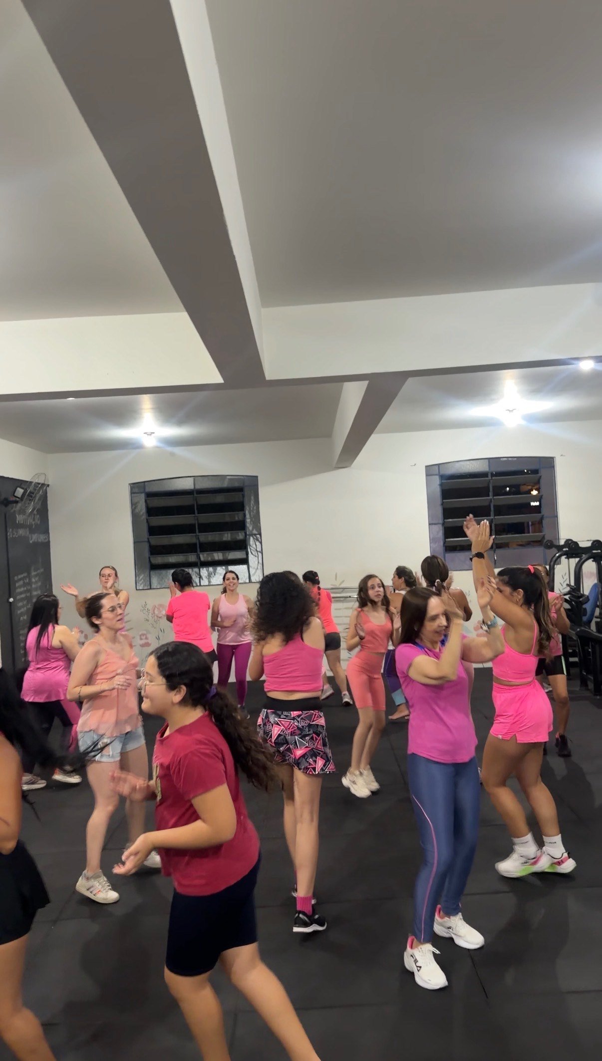 Foto do trabalho de Lívia Pelegrini — Professor(a) de dança